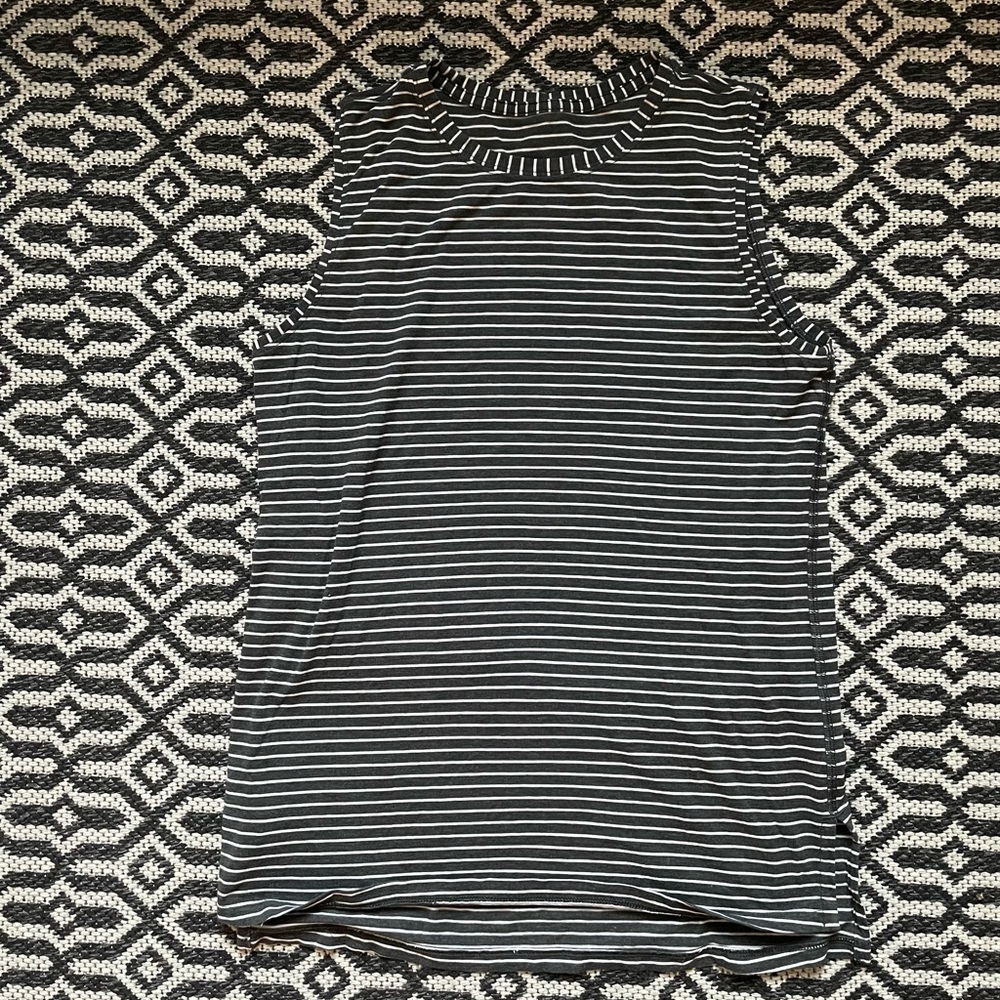 Lululemon Brunswick Muscle Tank Size 2